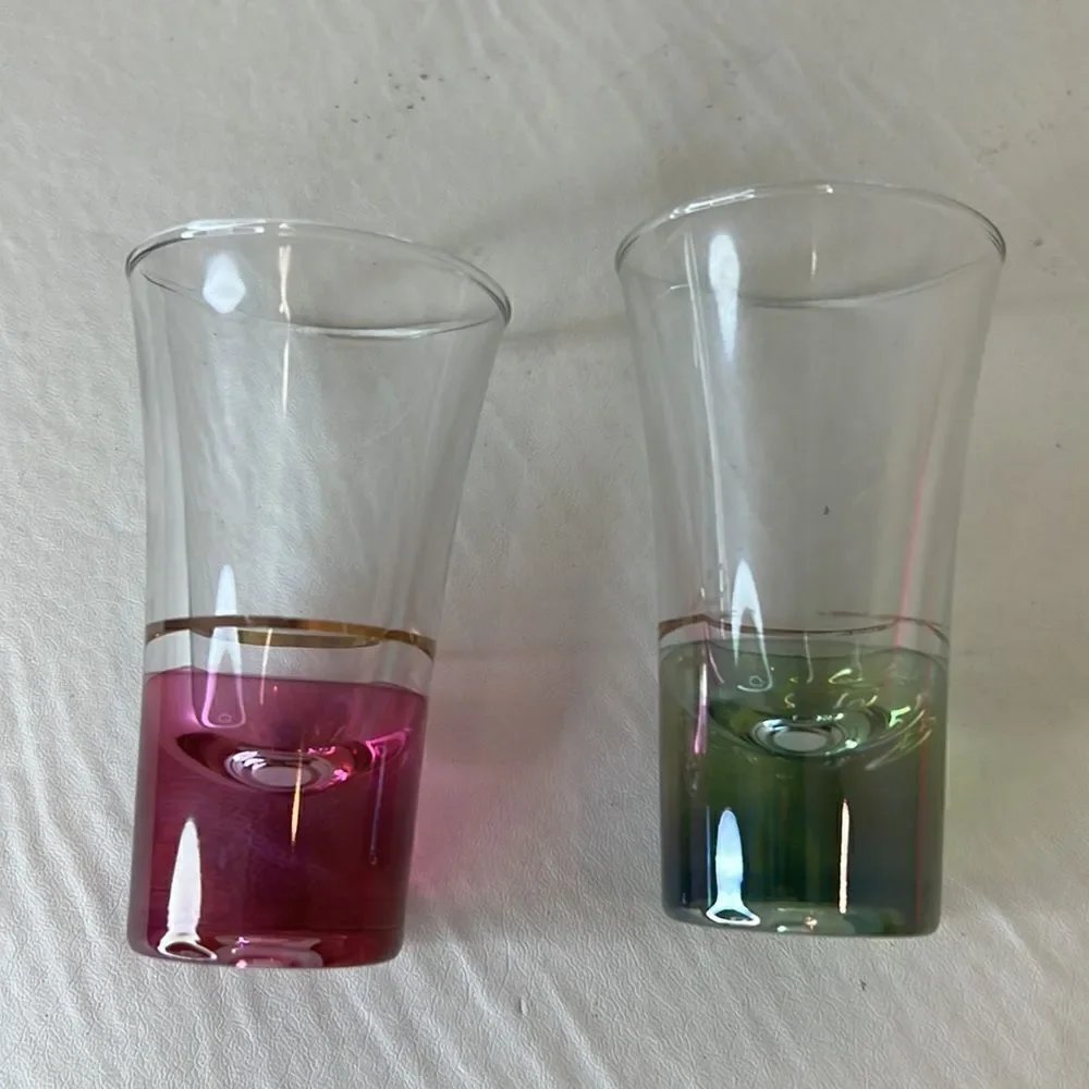 Shot Glasses Set Two Gold Gilt 1 Cranberry Red  1 Green 3 1/2 In Tall 2 In Round